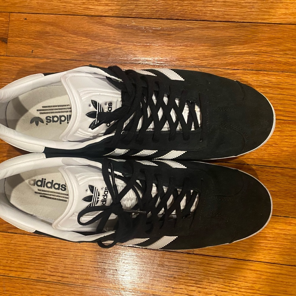adidas gazelle colour stripe